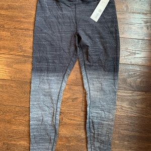 Lululemon LAB varsa tight 10